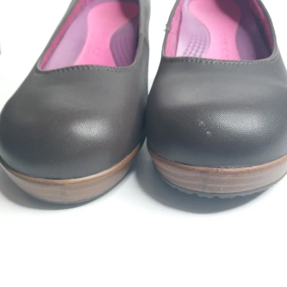 CROCS brown wedges